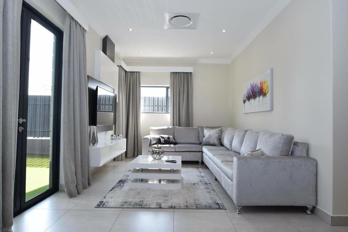 Elridge Living Apartment Boksburg Ngoại thất bức ảnh