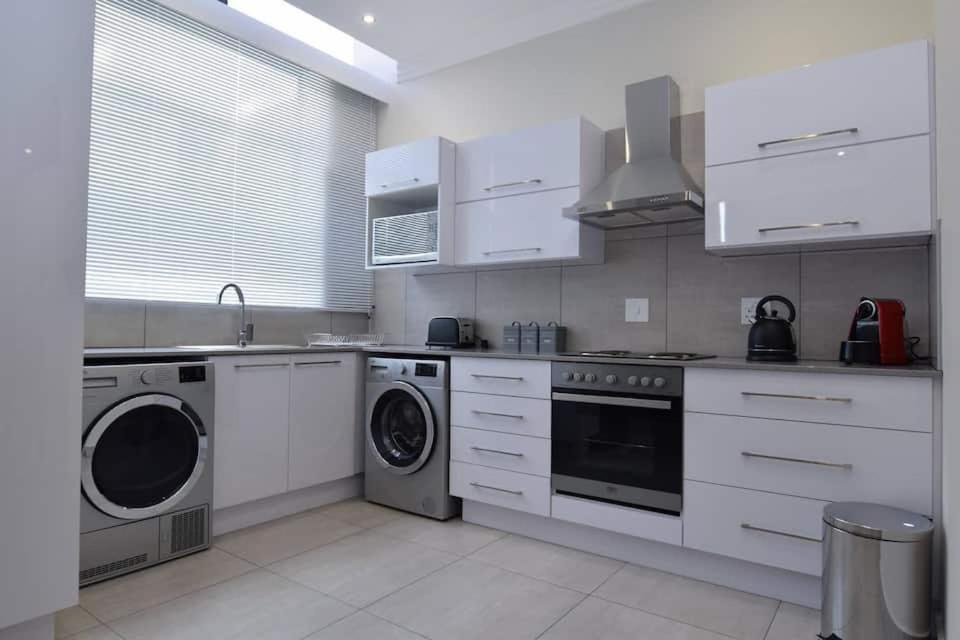 Elridge Living Apartment Boksburg Ngoại thất bức ảnh